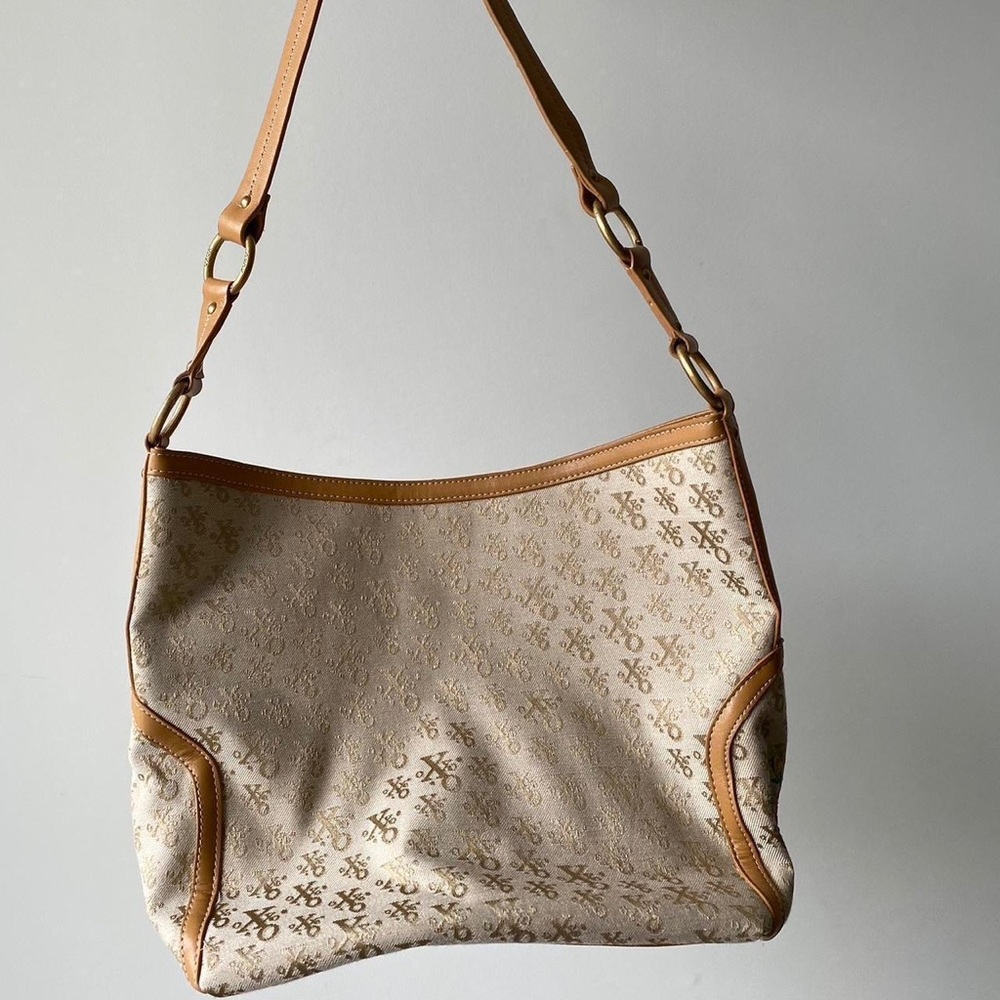 XOXO Large Shoulder Bag - Picture 3 of 4